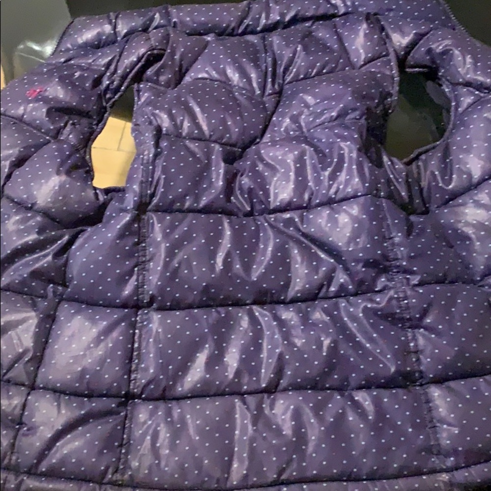 Old navy puffer vest